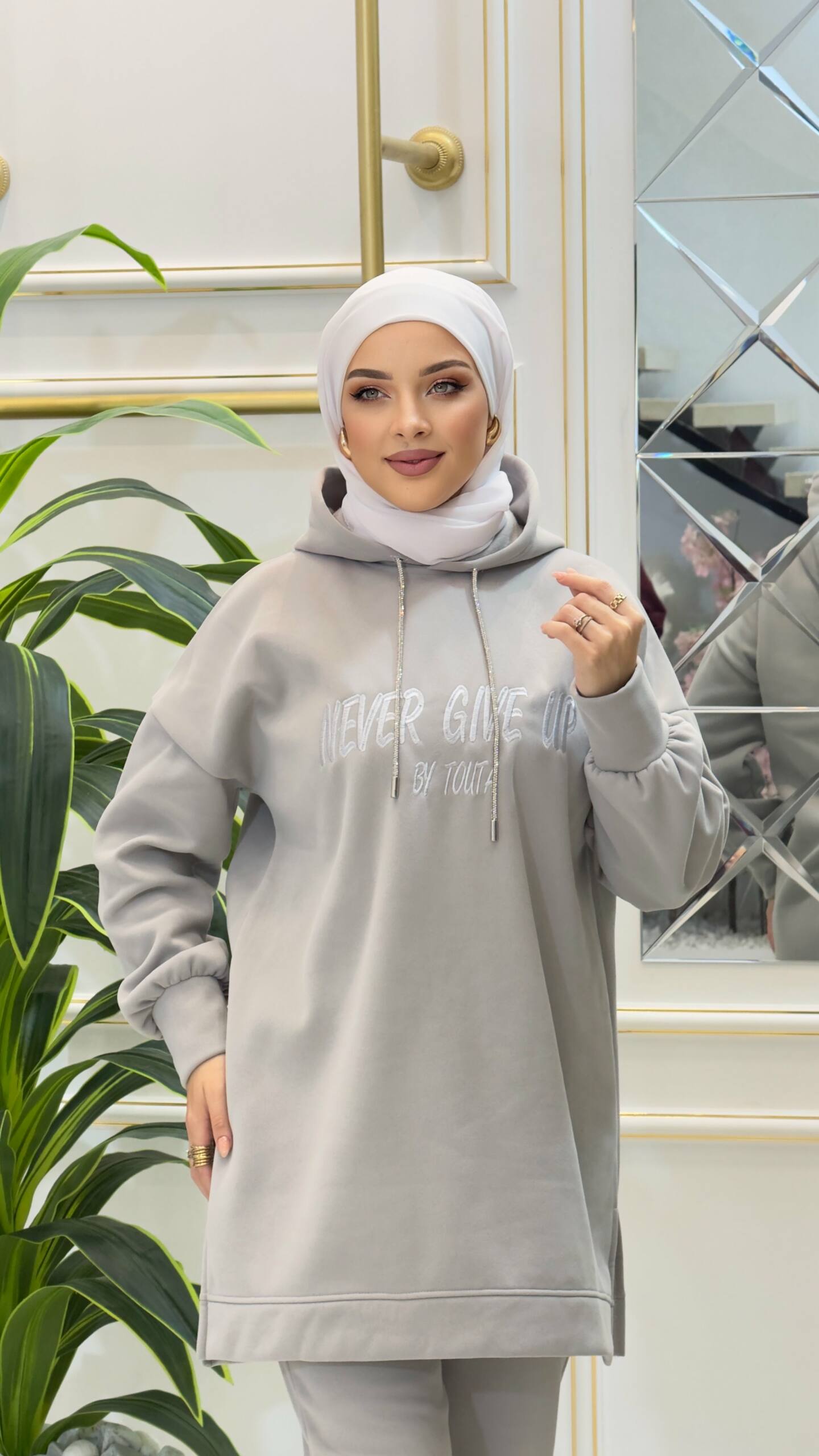 Jogging “Never Give Up" – Image 6